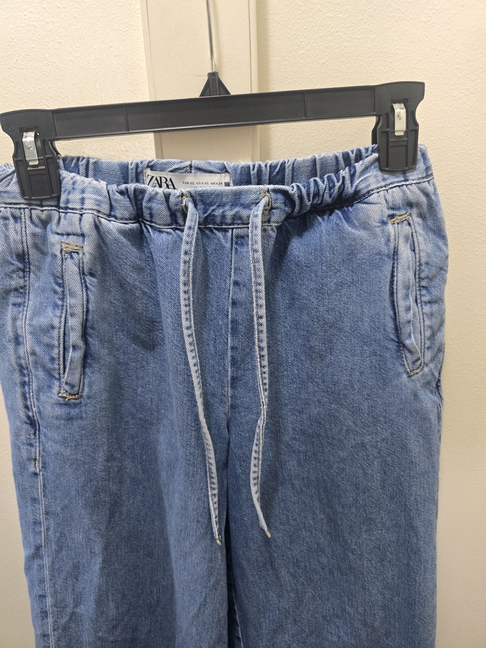 ​Zara High-Waist Elastic Waist Wide Leg Jeans - XS - Picture 2 of 11